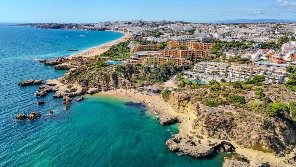 Ocean Bliss - Panoramic Sea View - 20m To - 2 Swimming Pools - Private Parking Albufeira